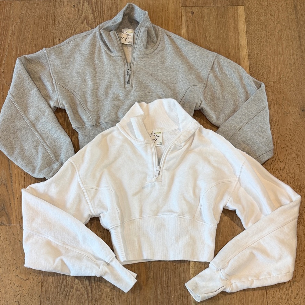 Set of (2) Offline by Aerie Cropped Quarter-Zip Sweatshirt - White & Light Gray
